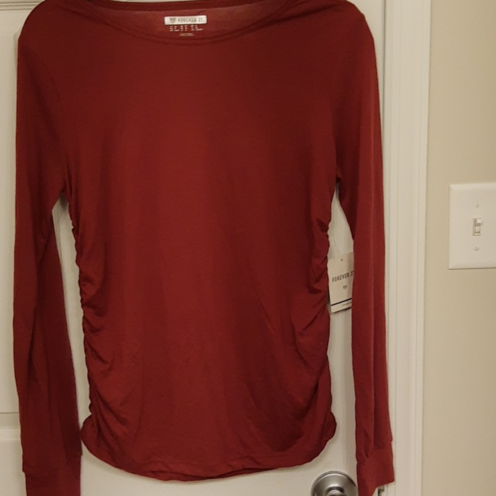 Long sleeve T shirt